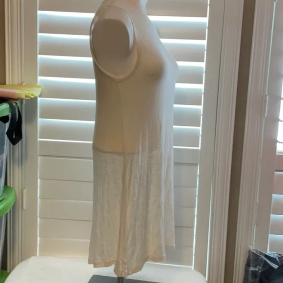 Eyeshadow Cream Mini Dress - Picture 3 of 9